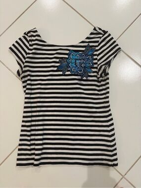White House Black Market Black & White Striped Tee with Blue Floral Patch